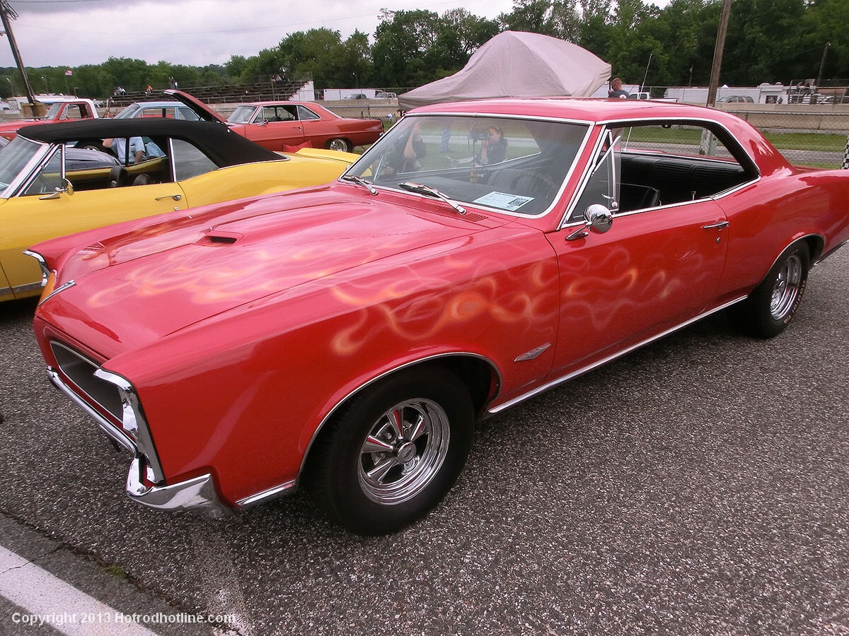 5th Annual Mid-Atlantic Car Show and Nostalgia Drags | Hotrod Hotline